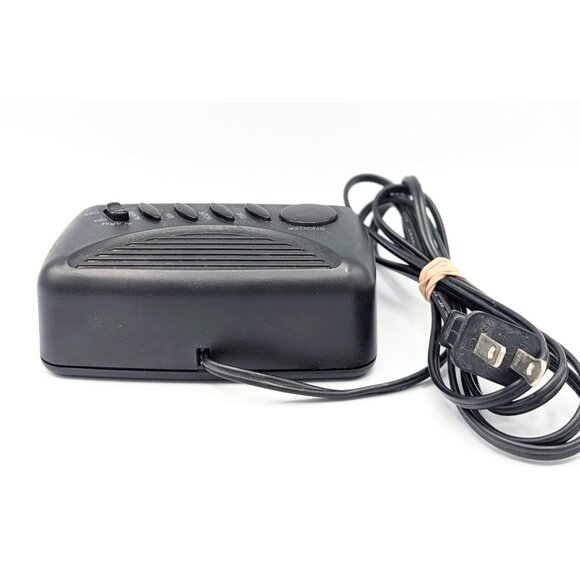 Cosmo Alarm Clock E525 Tested Works Battery Backup Bedside - Picture 2 of 3